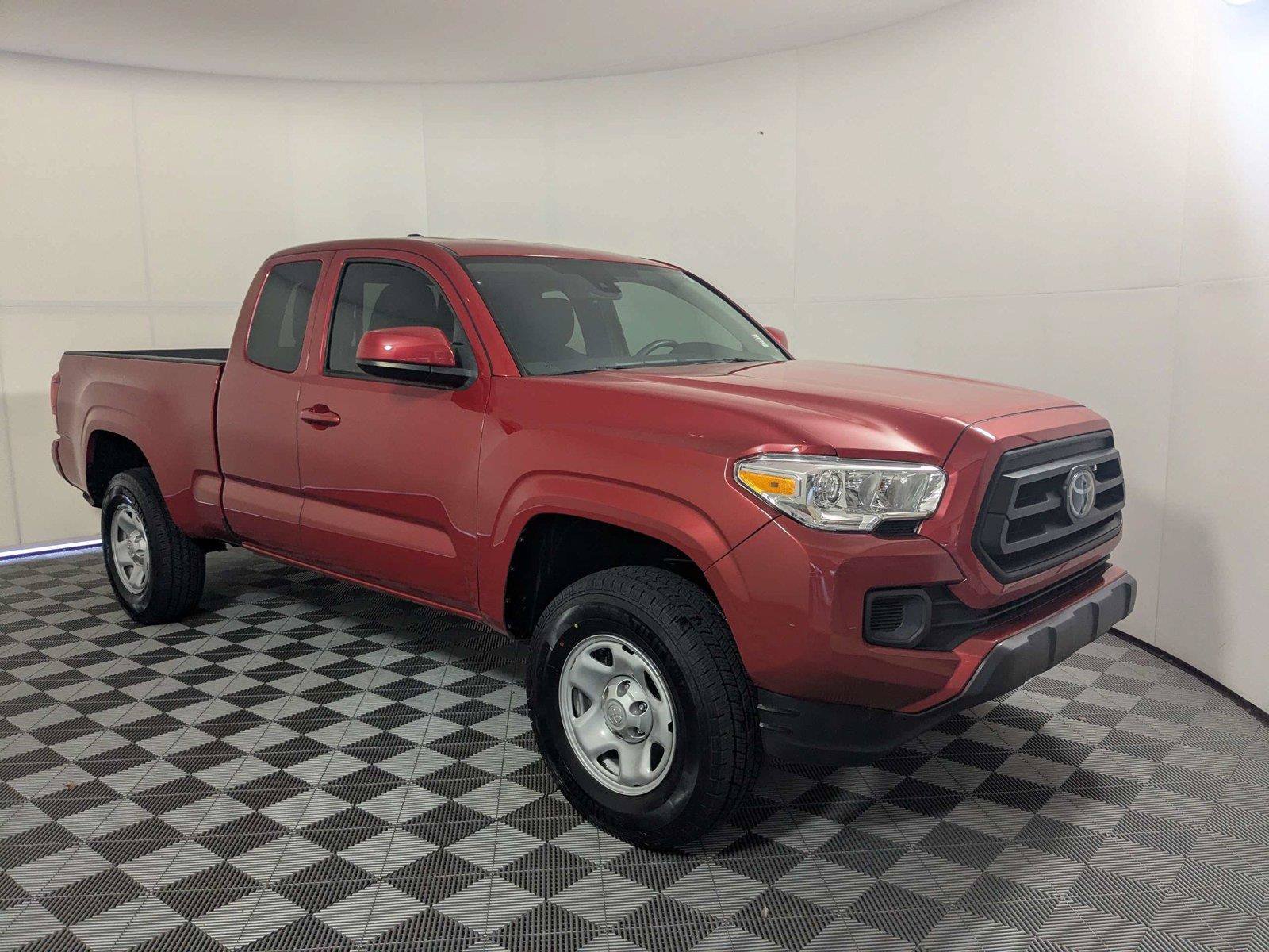 Certified 2023 Toyota Tacoma SR AWD/4WD image 3