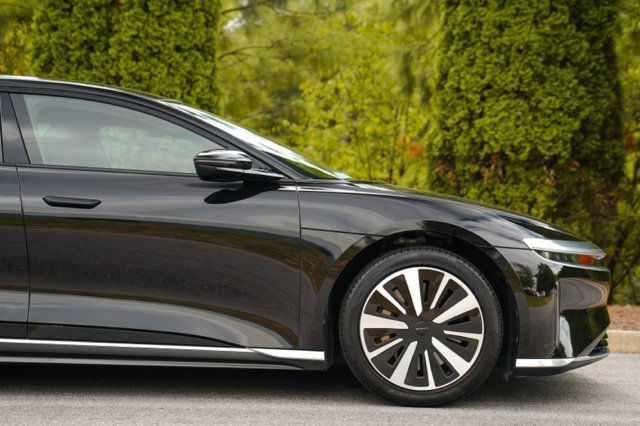 Used 2024 Lucid Air Pure RWD image 9