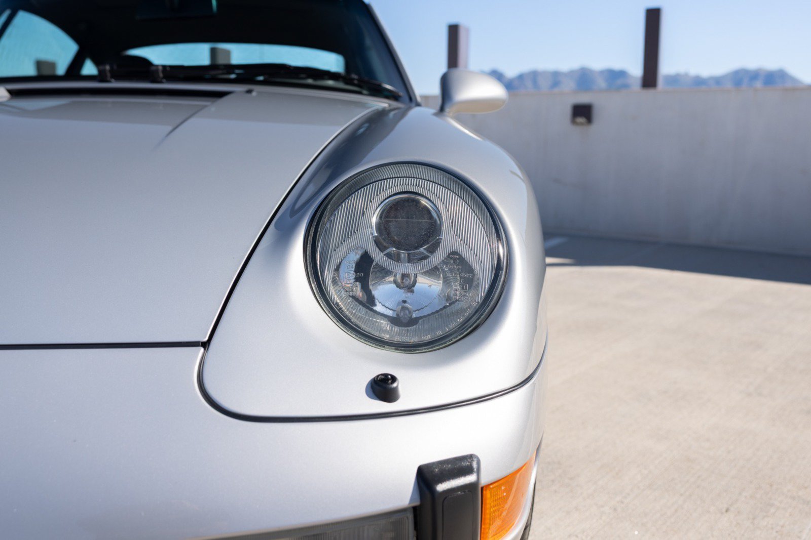 Used 1998 Porsche 911 Carrera S RWD image 28