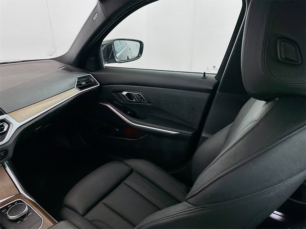 Used 2020 BMW 330i xDrive Sedan w/ Convenience Package image 24