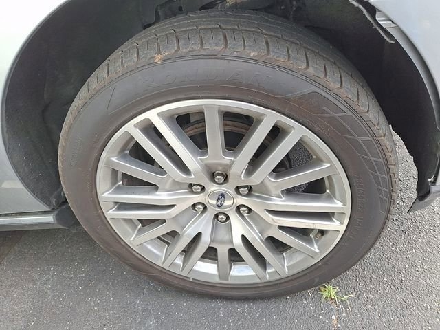 Used 2024 Ford Expedition Limited AWD/4WD image 4