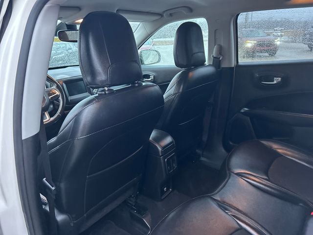 Used 2020 Jeep Compass Latitude image 34