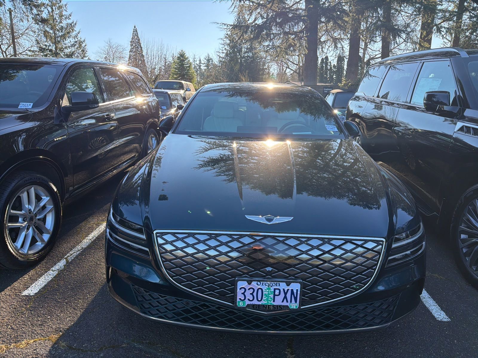 Used 2023 Genesis G80 image 2