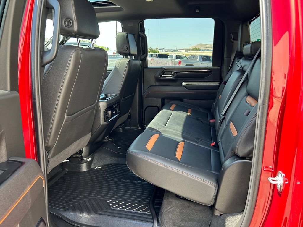 Used 2026 GMC Sierra 3500 AT4 w/ AT4 Premium Plus Package AWD/4WD image 9