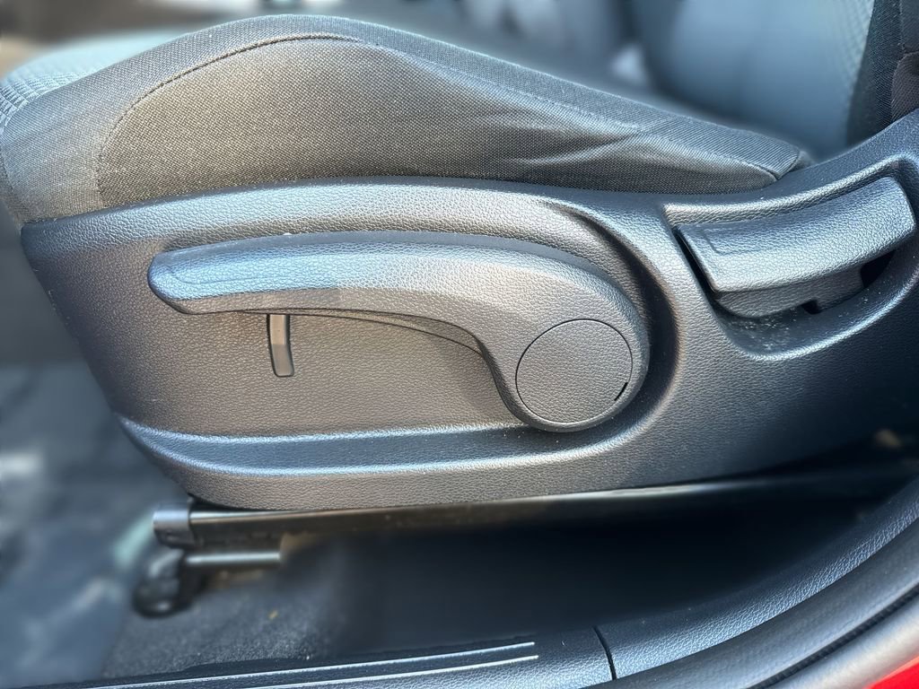 Used 2022 Kia Soul LX w/ Technology Package image 14