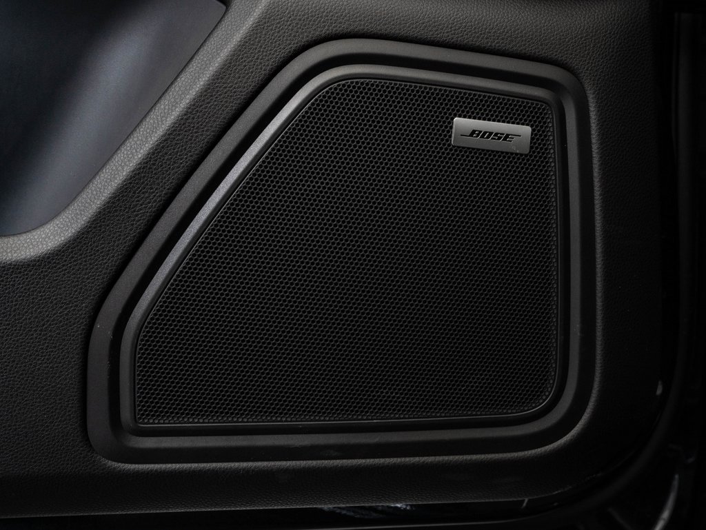 Certified 2024 Porsche Macan S image 27