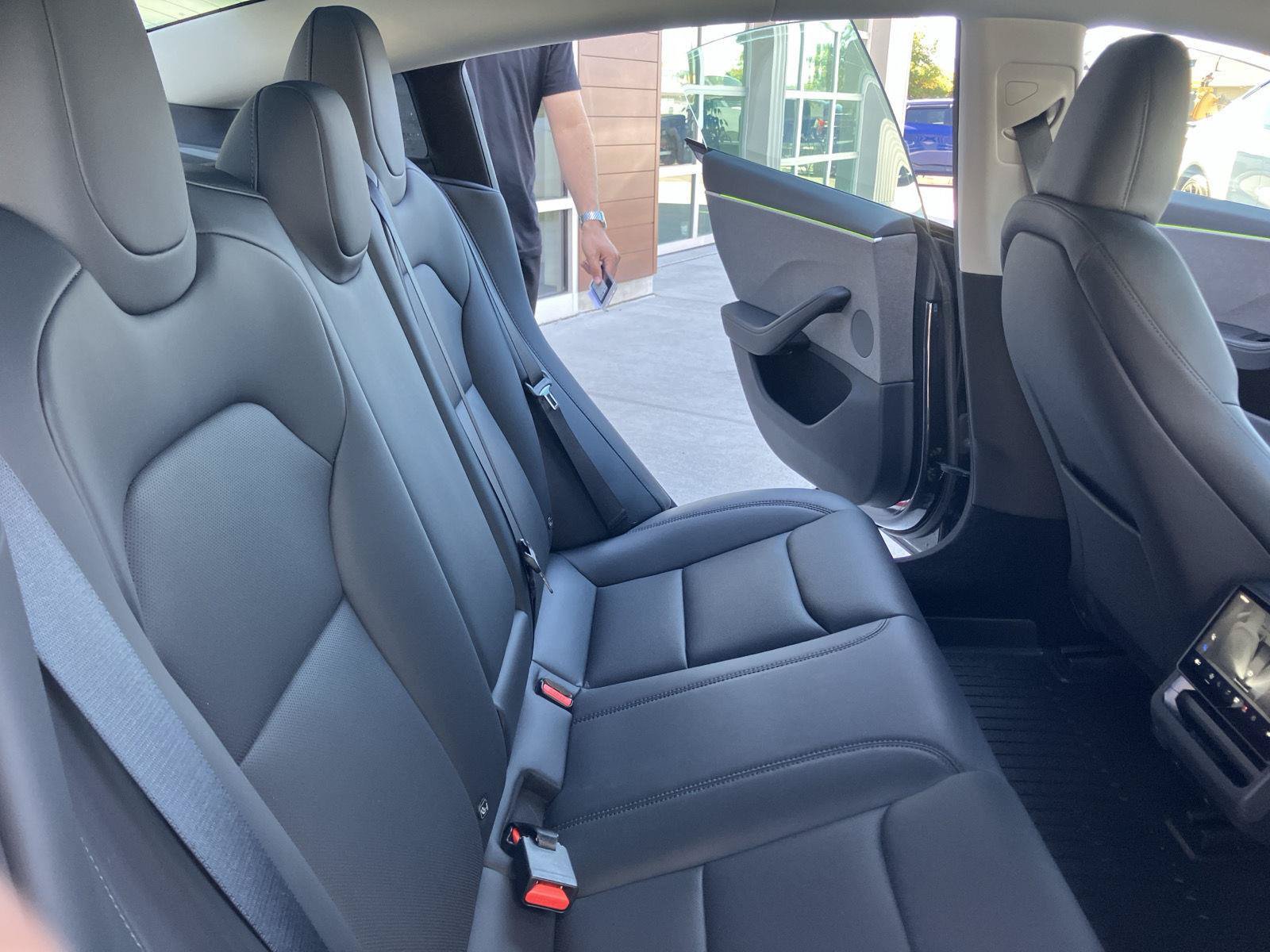 Used 2025 Tesla Model 3 Long Range RWD image 22