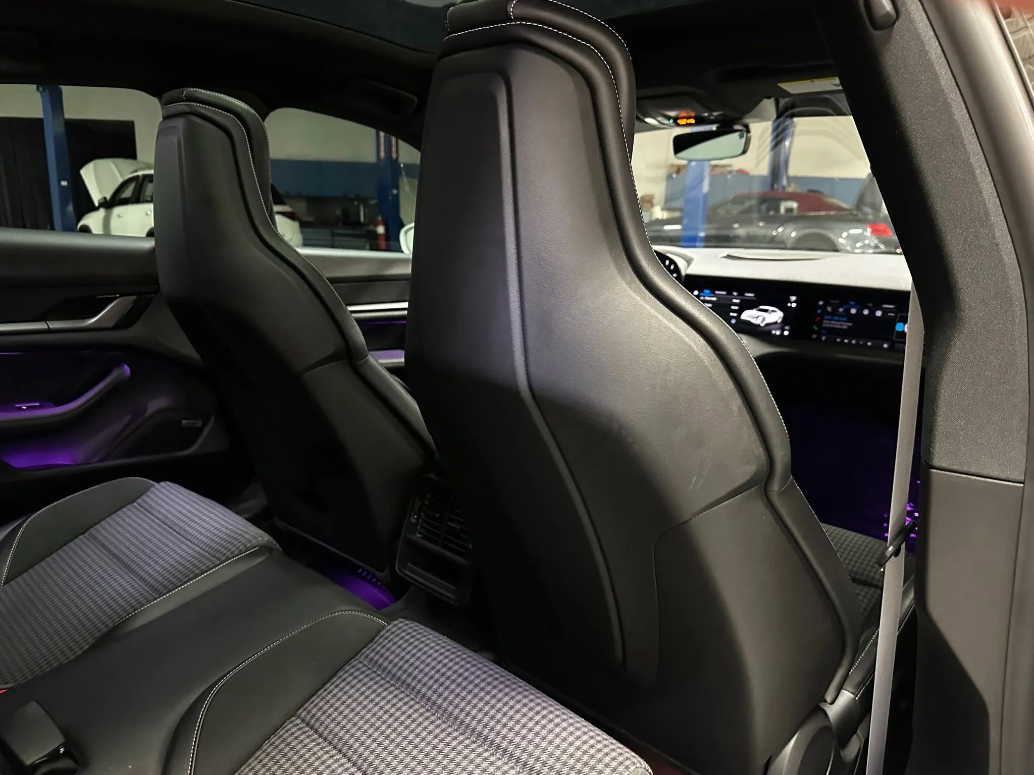 Used 2025 Porsche Taycan Sedan 4D image 18