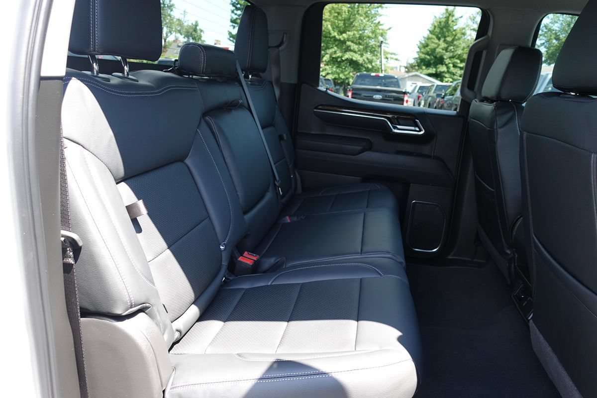 Used 2025 GMC Sierra 1500 Elevation AWD/4WD image 34