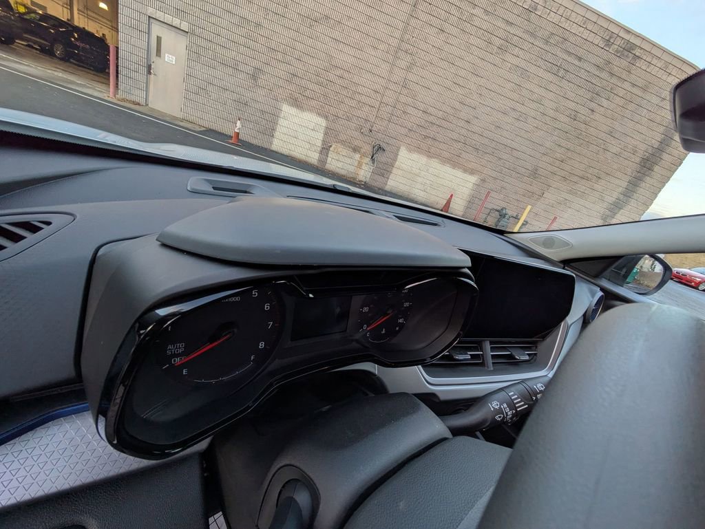 Used 2025 Chevrolet Trax LS image 14