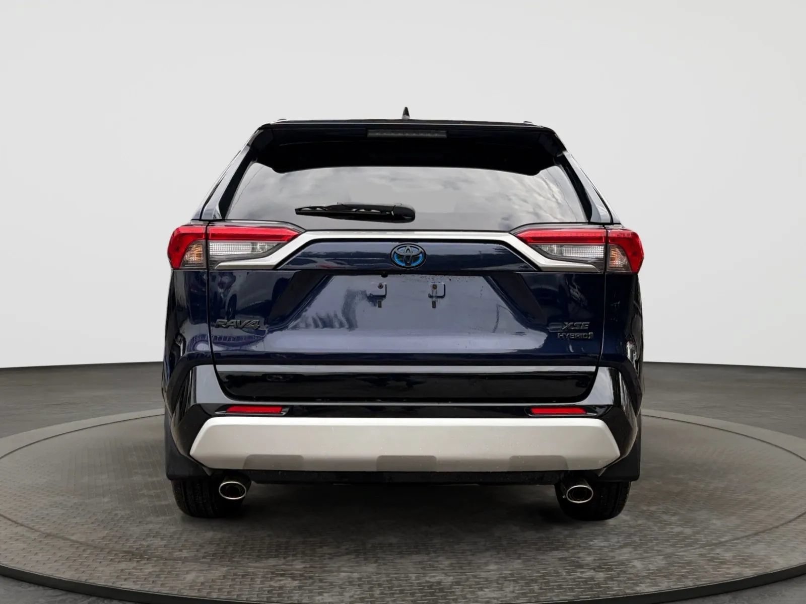 Used 2021 Toyota RAV4 XSE w/ XSE Grade Weather Package AWD/4WD image 9