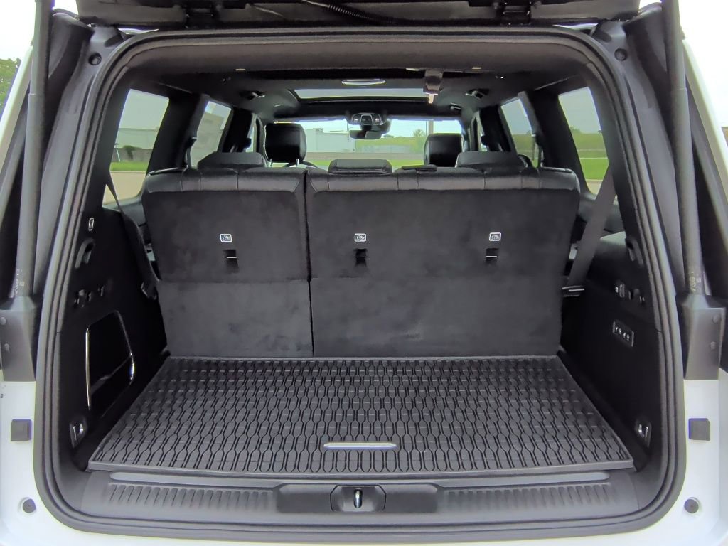 New 2026 Jeep Grand Wagoneer 4WD image 47