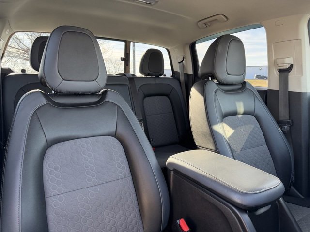 Used 2017 Chevrolet Colorado Z71 image 11