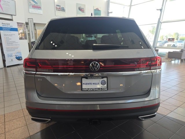 New 2026 Volkswagen Atlas SE image 6