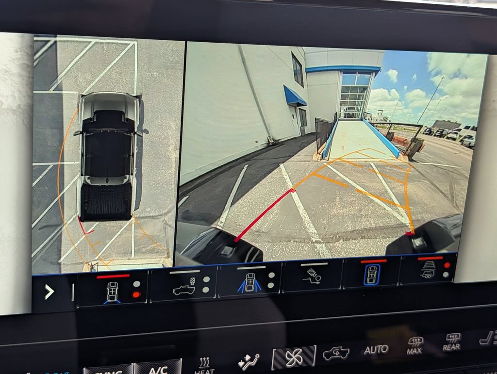 Used 2025 GMC Hummer EV 3X AWD/4WD image 27