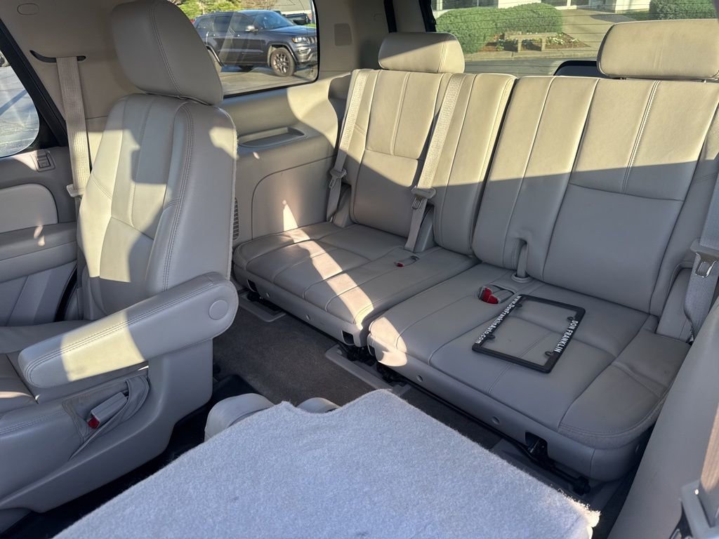 Used 2013 Chevrolet Tahoe LT w/ Luxury Package image 10