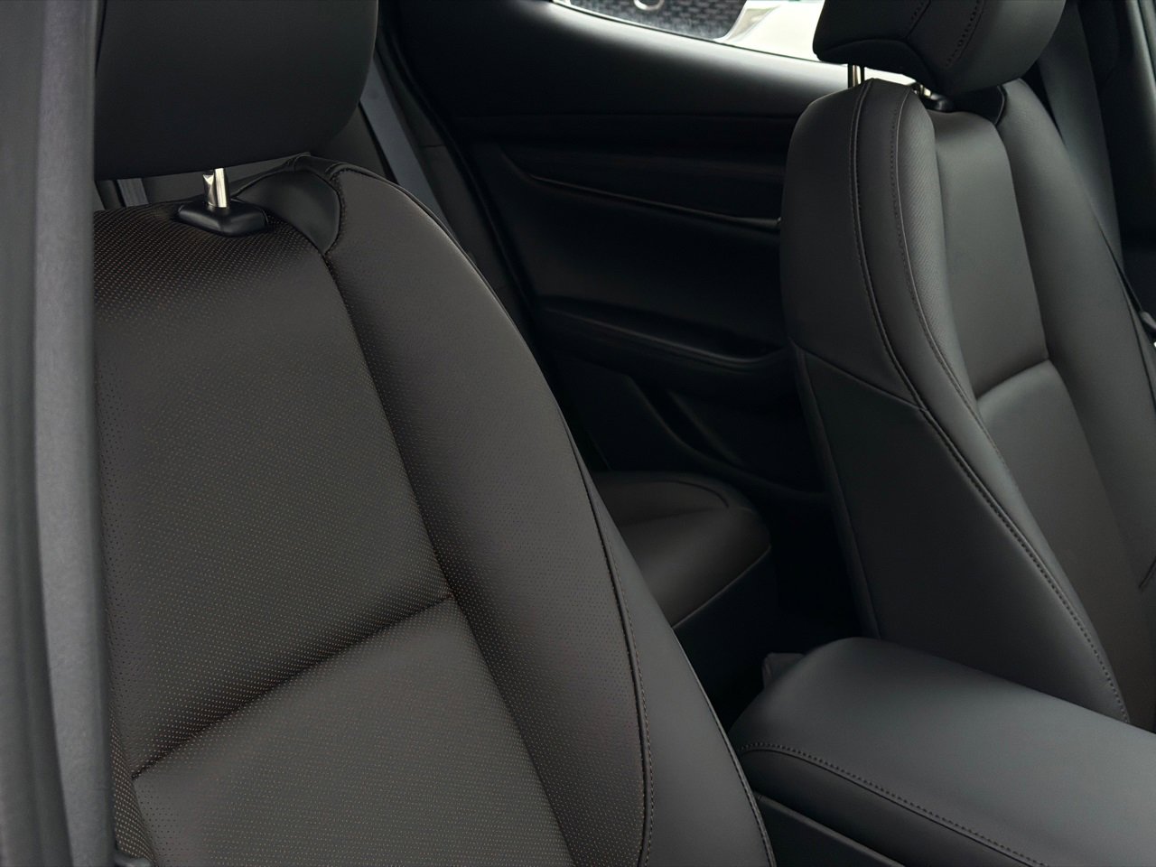 New 2026 MAZDA MAZDA3 2.5 S Hatchback w/ Premium Pkg image 10