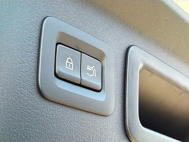 New 2026 MAZDA CX-90 Plug-In Hybrid w/ Preferred image 13