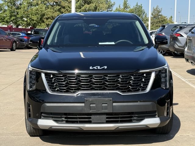 Used 2025 Kia Sorento LX FWD image 7