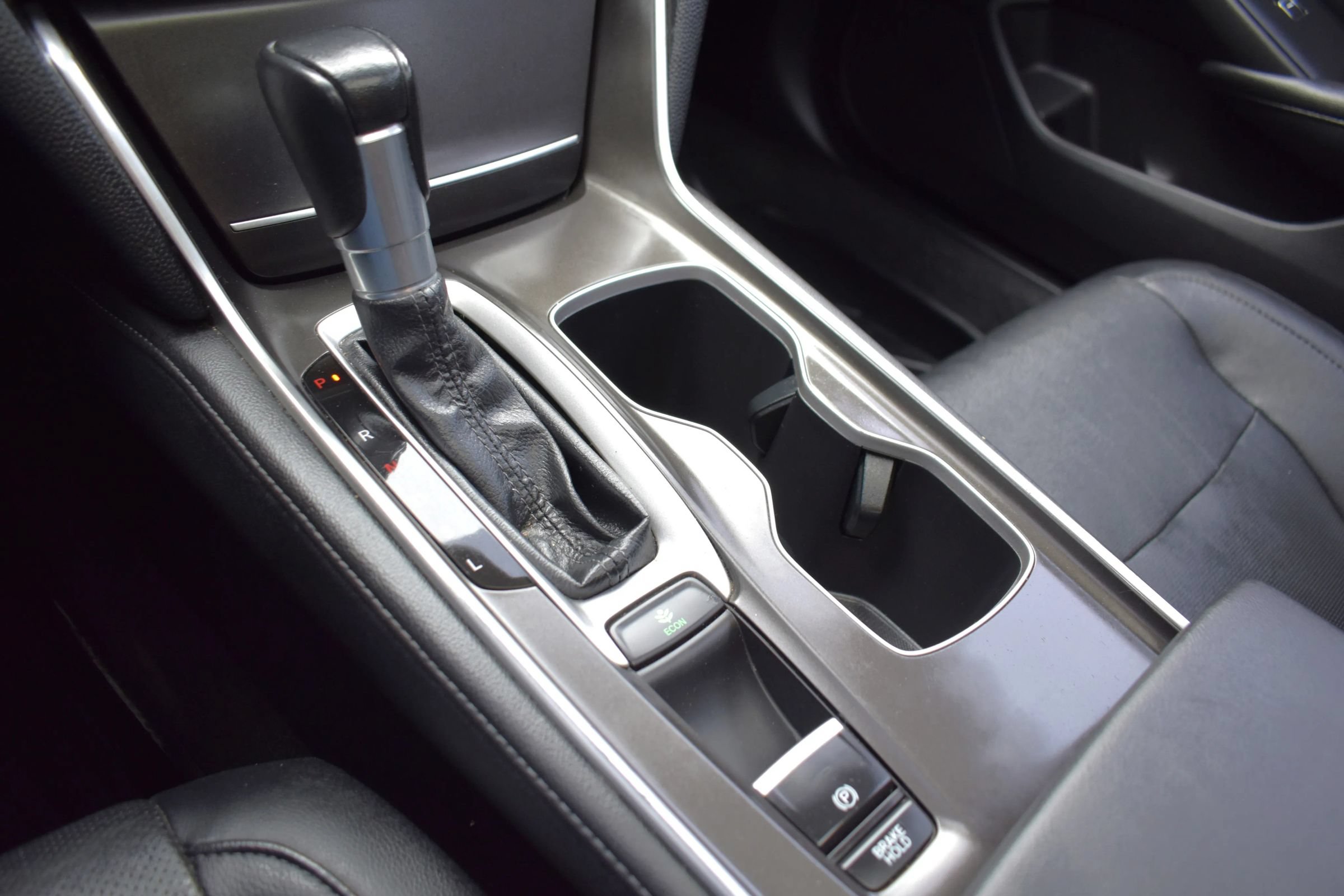 Used 2020 Honda Accord EX-L image 32