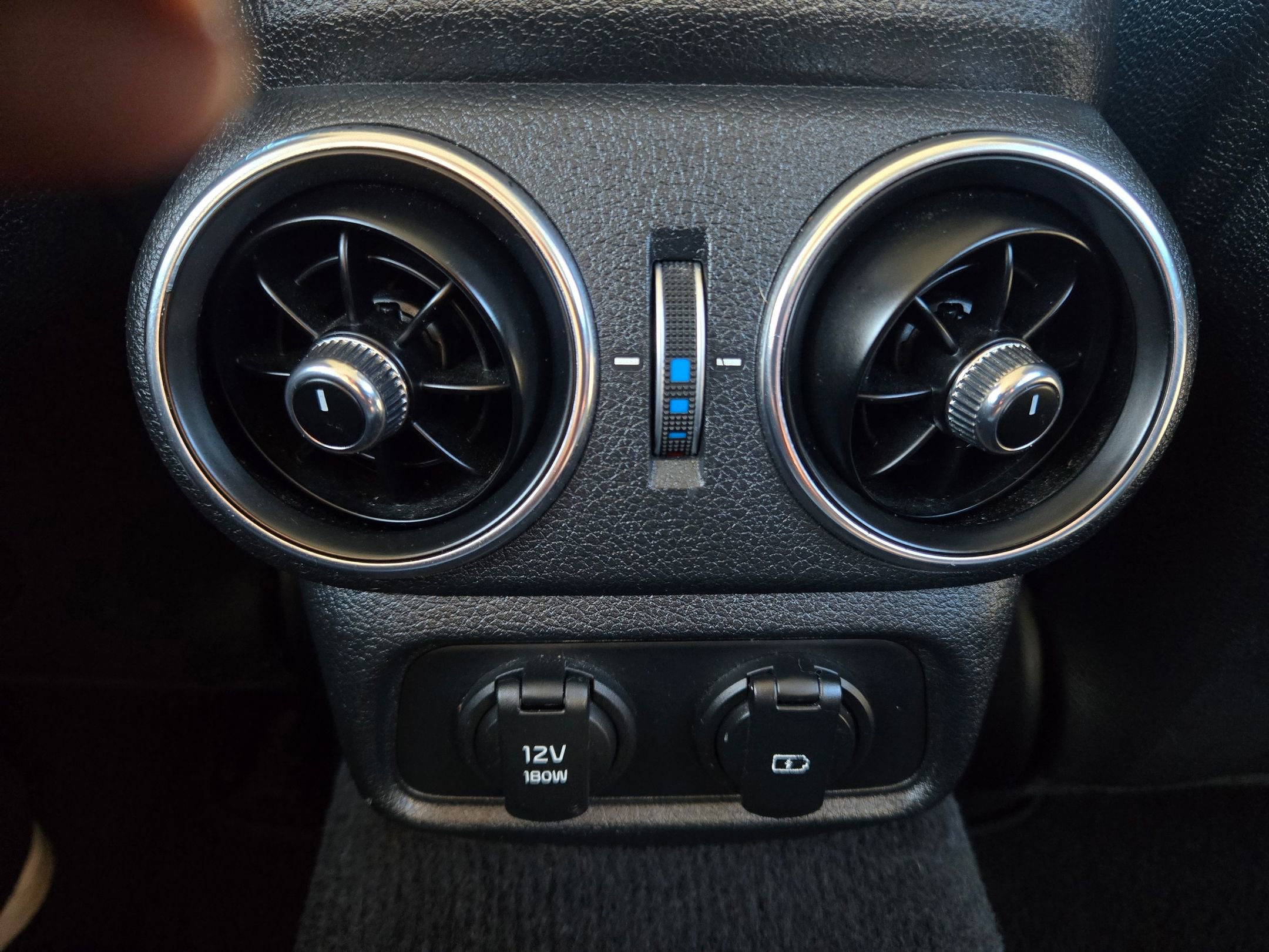 Certified 2019 Kia Stinger image 32