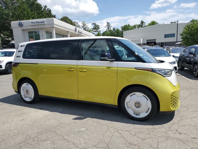 Certified 2025 Volkswagen ID. Buzz 1st Edition RWD image 3