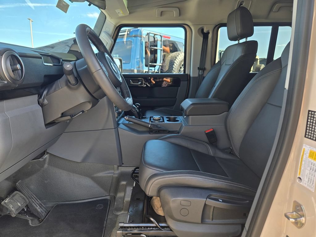 Used 2025 INEOS Grenadier Station Wagon AWD/4WD image 15