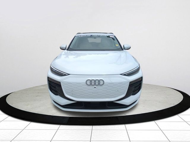 Used 2025 Audi Q6 e-tron Prestige AWD/4WD image 8