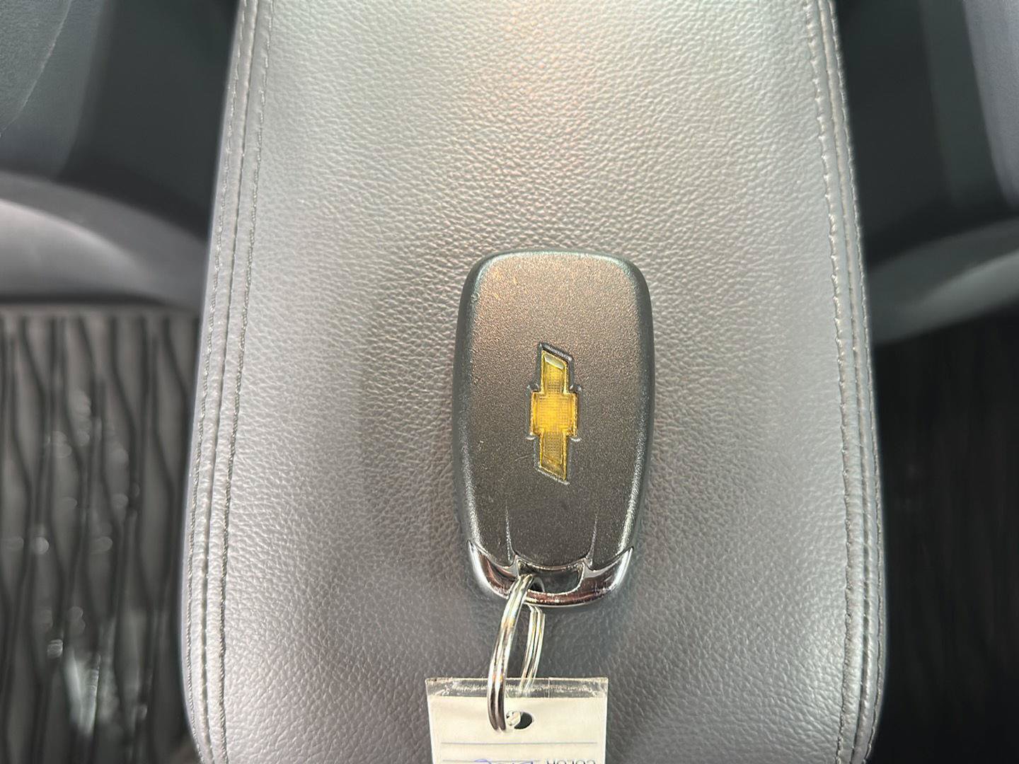 Used 2017 Chevrolet Bolt LT FWD image 32