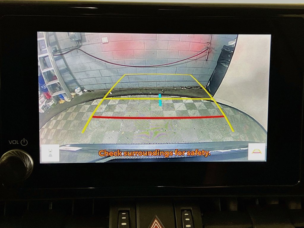 Used 2025 Toyota RAV4 XLE Premium FWD image 25