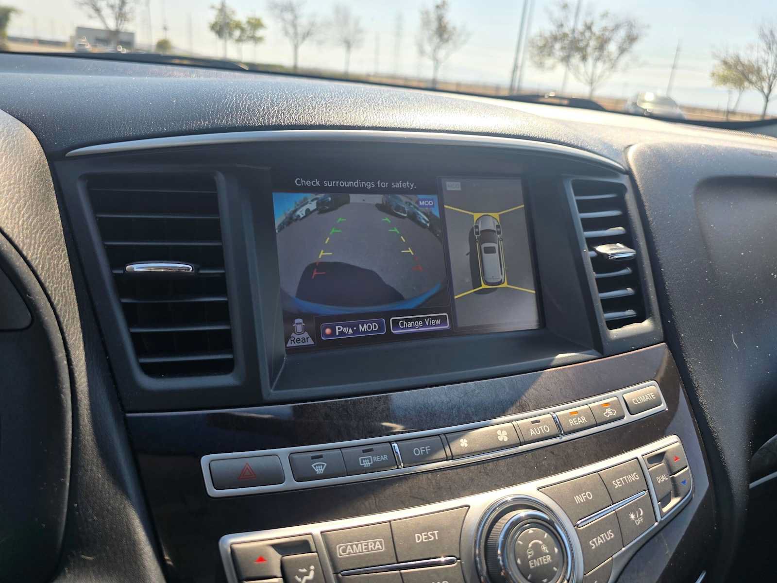 Used 2015 INFINITI QX60 Luxe w/ Premium Plus Package AWD/4WD image 30