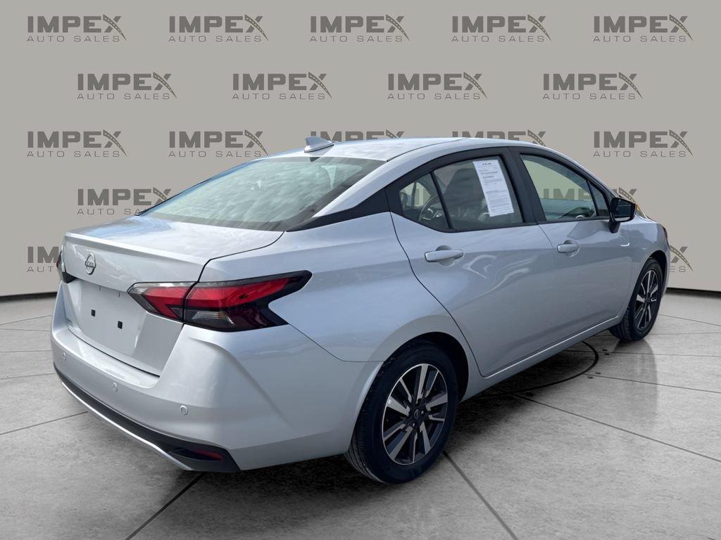 Used 2025 Nissan Versa SV FWD image 5