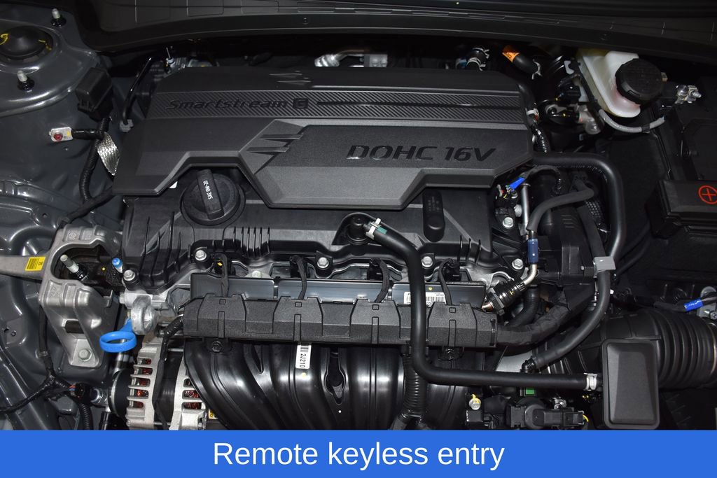 New 2026 Hyundai Elantra Sport image 7