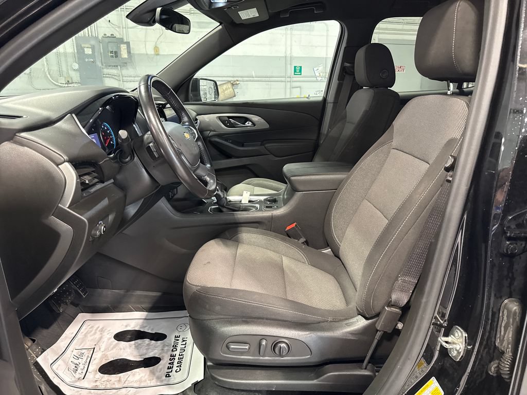 Used 2022 Chevrolet Traverse LT AWD/4WD image 27