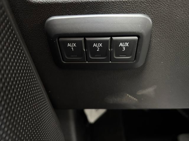 New 2026 Chevrolet Colorado ZR2 w/ Off-Road Front Bumper Package image 21