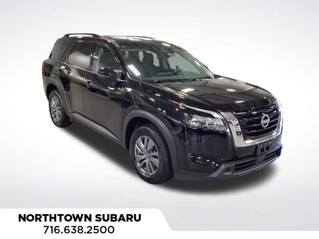 Used 2025 Nissan Pathfinder SV video 1