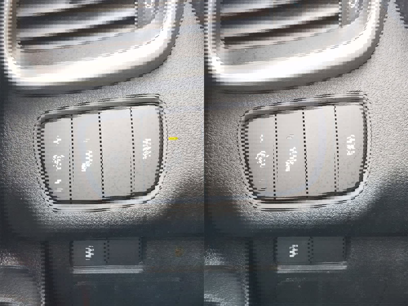 Used 2019 Kia Sorento S image 20