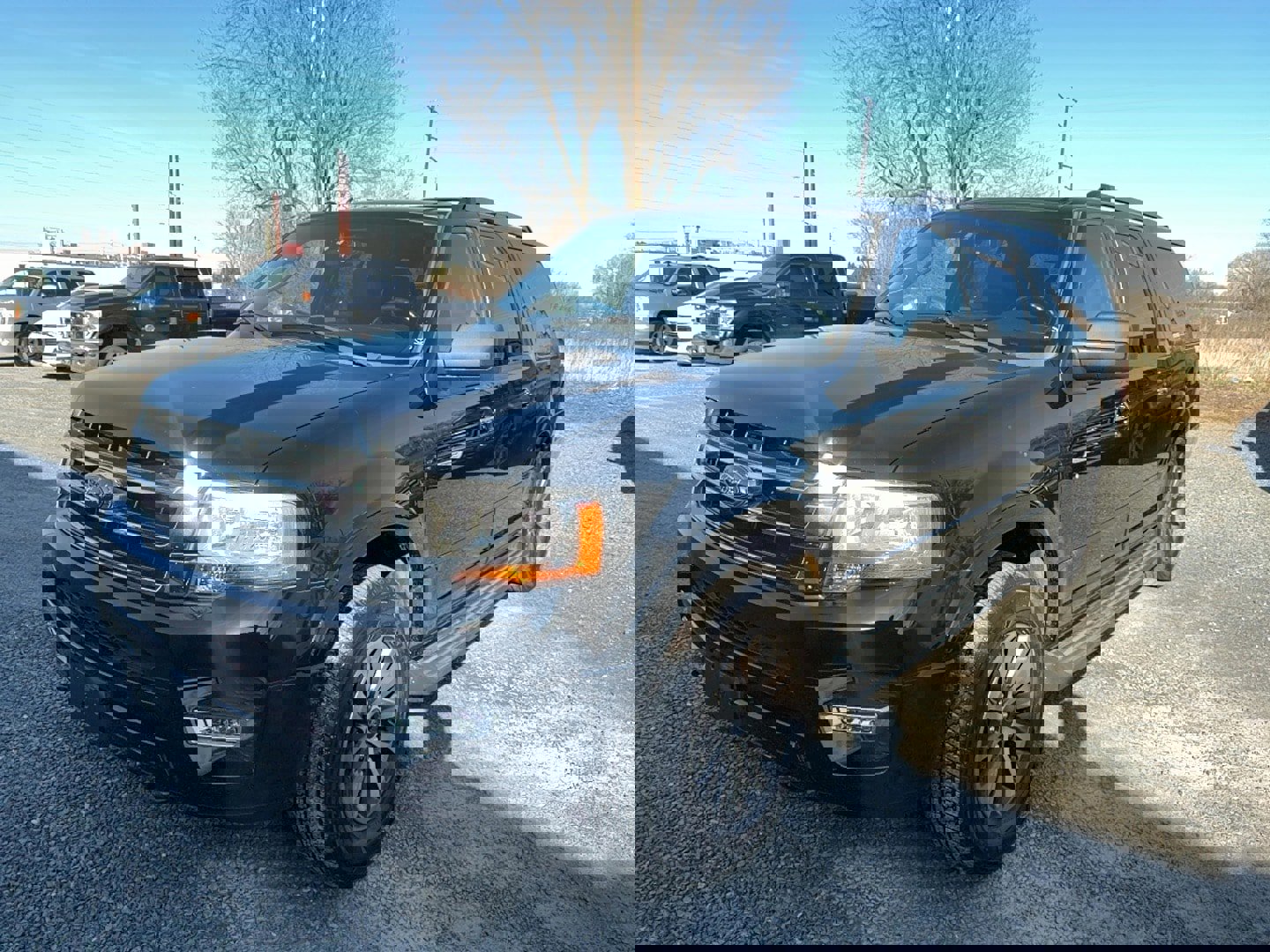 Used 2017 Ford Expedition EL XLT image 1