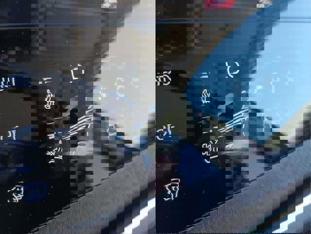 Used 2025 Genesis GV80 3.5T Prestige image 14