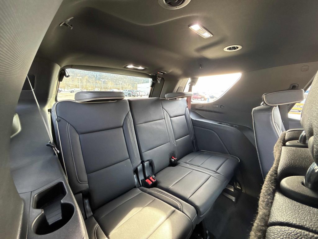 Used 2026 Chevrolet Tahoe Premier image 30