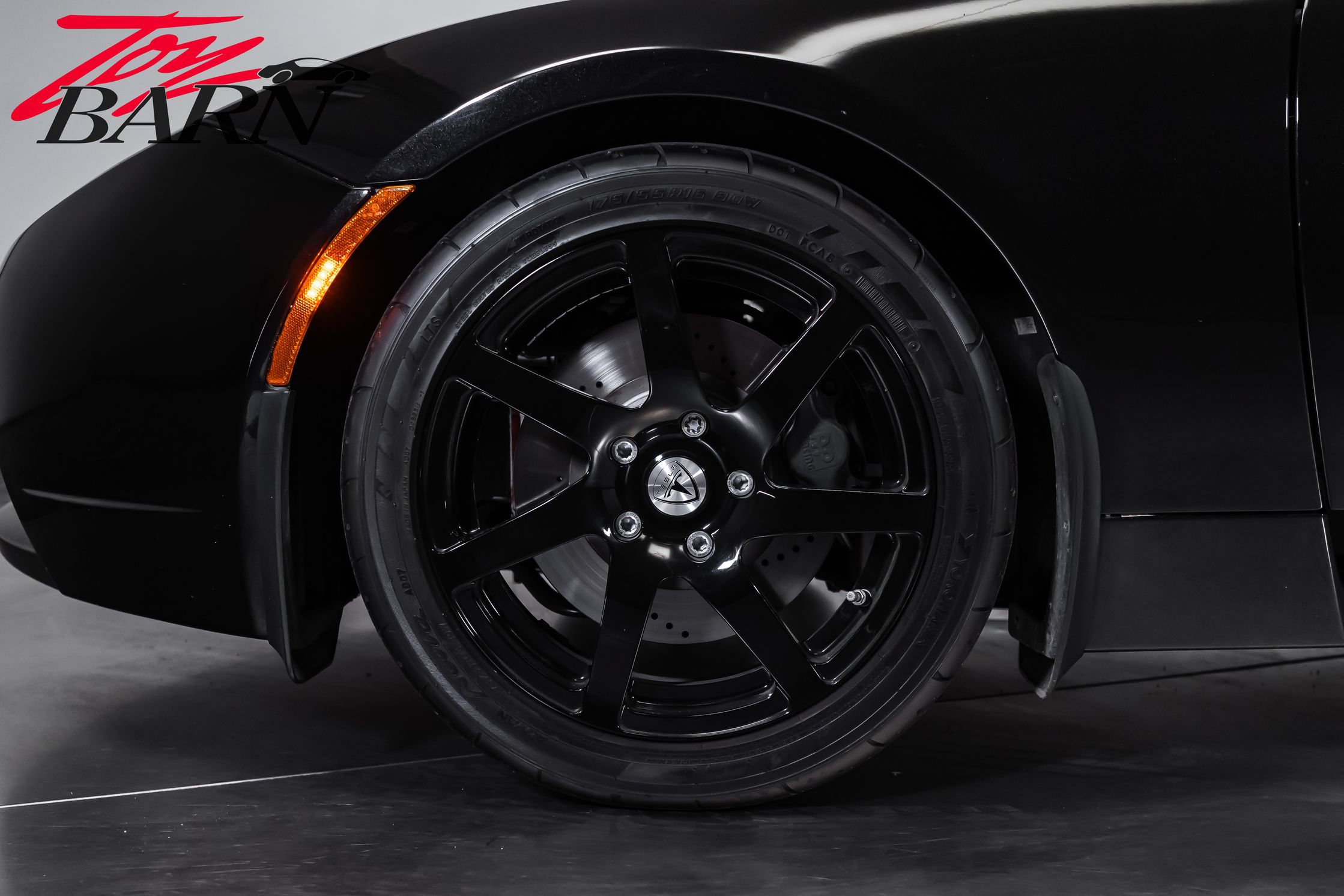 Used 2010 Tesla Roadster Sport RWD image 24