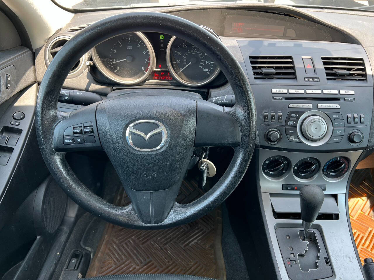 Used 2011 MAZDA MAZDA3 i Sport image 11