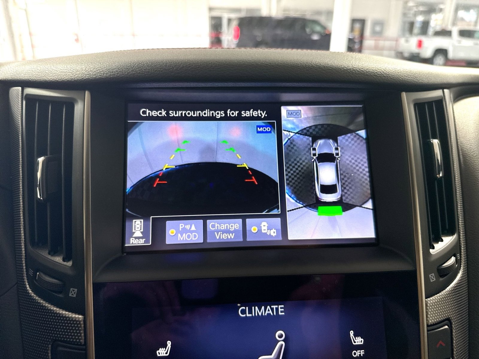 Used 2018 INFINITI Q50 Red Sport 400 w/ Sensory Package (Sport) AWD/4WD image 19