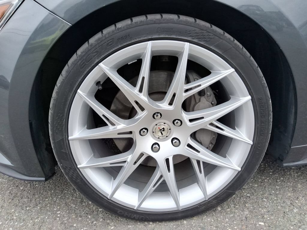Used 2016 Ford Mustang GT RWD image 10