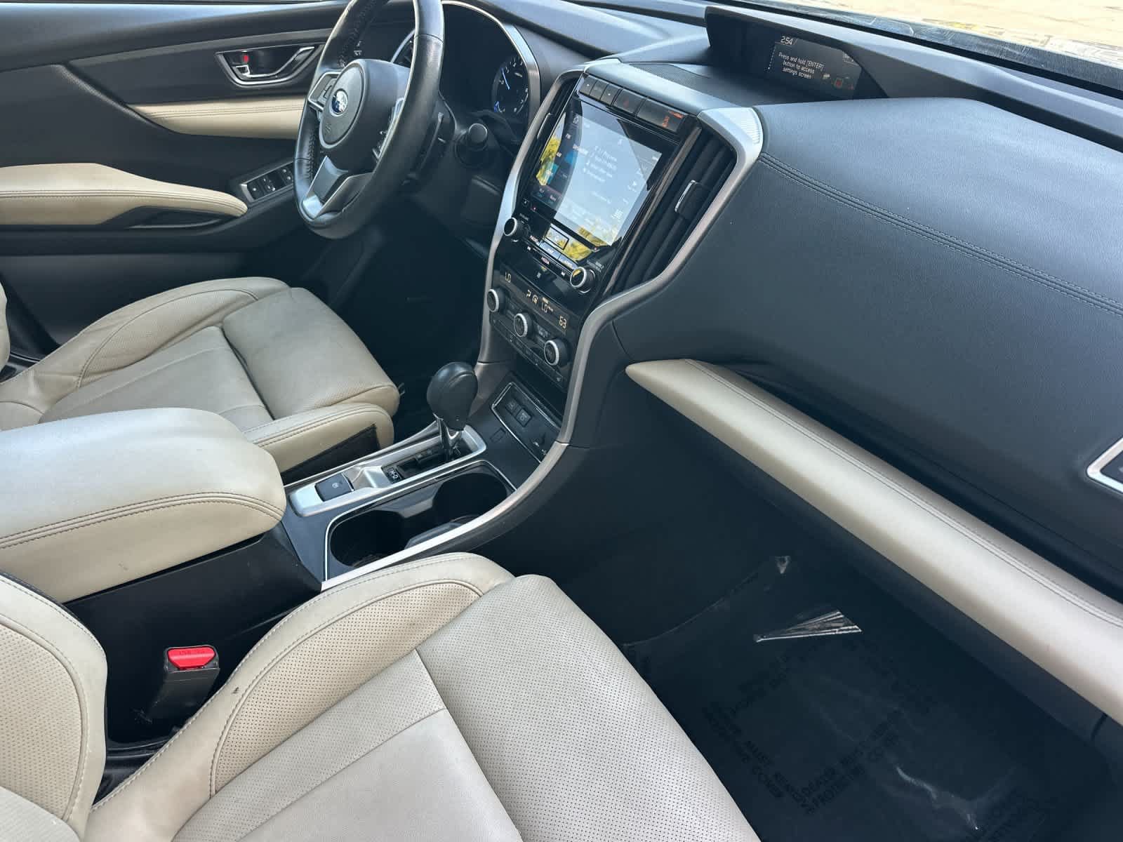 Used 2020 Subaru Ascent Limited w/ Technology Package AWD/4WD image 18