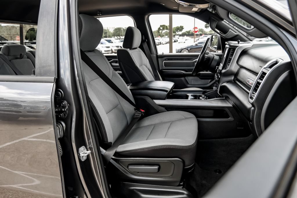 Used 2022 RAM 1500 Lone Star AWD/4WD image 36