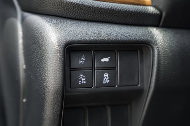 Used 2020 Honda CR-V Touring image 39