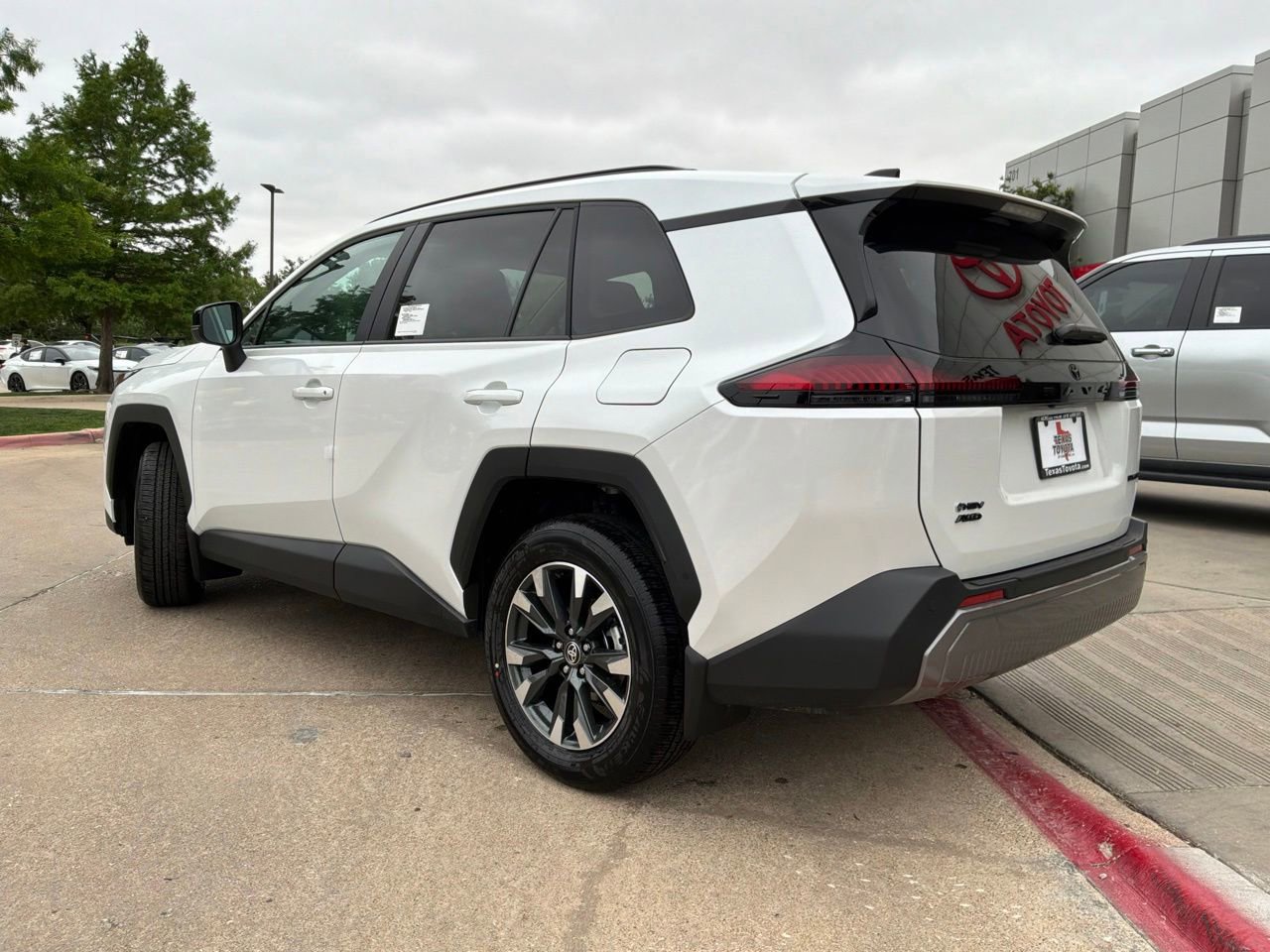 New 2026 Toyota RAV4 Limited AWD/4WD image 7