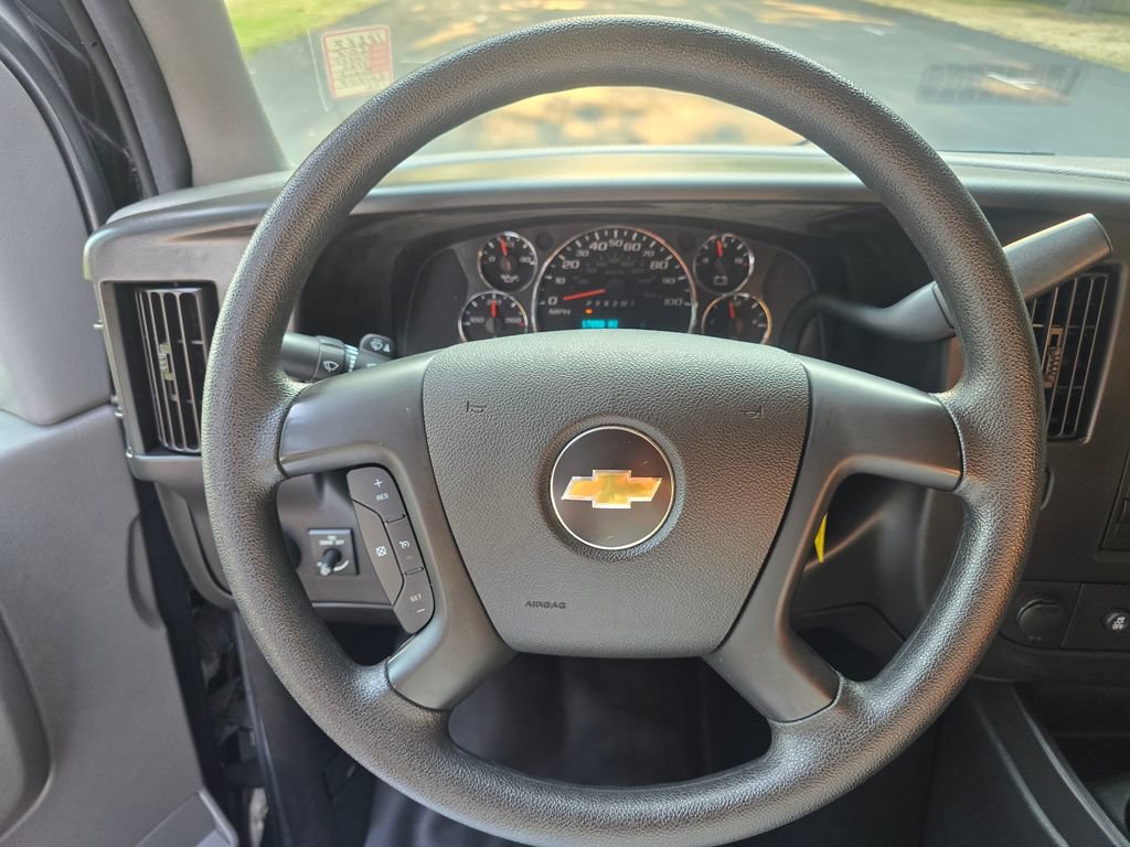 Used 2015 Chevrolet Express 2500 LS RWD image 26