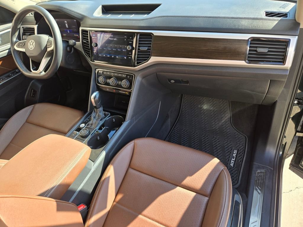 Used 2022 Volkswagen Atlas SE w/ Panoramic Sunroof Package image 21